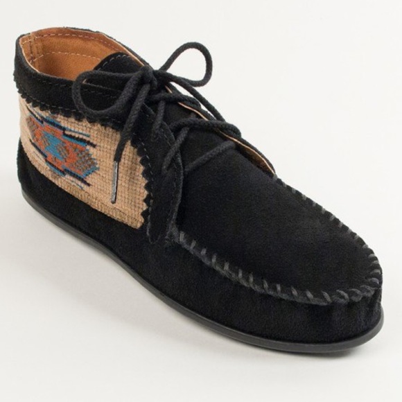 Minnetonka Shoes - Minnetonka El Paso Ankle Moccasin Boots